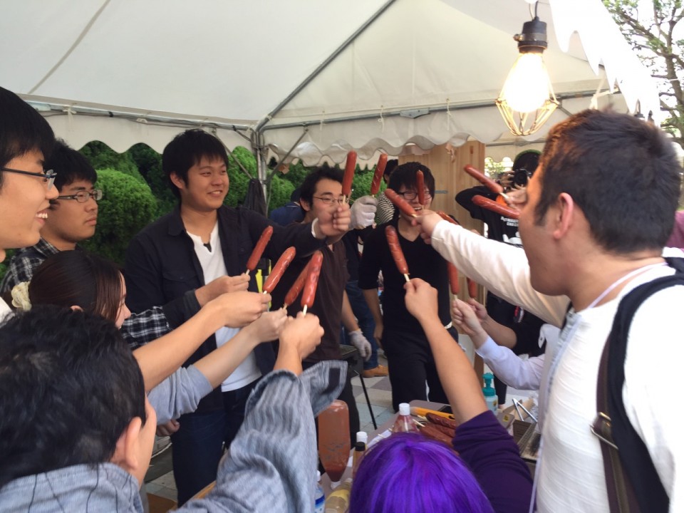 【花園大学京花祭】山岳部の露店で4000円のエベレスト盛りが売られてた