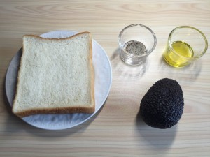 一人暮らし大学生のアレンジトースト♪あなたは朝ごはん食べてますか？