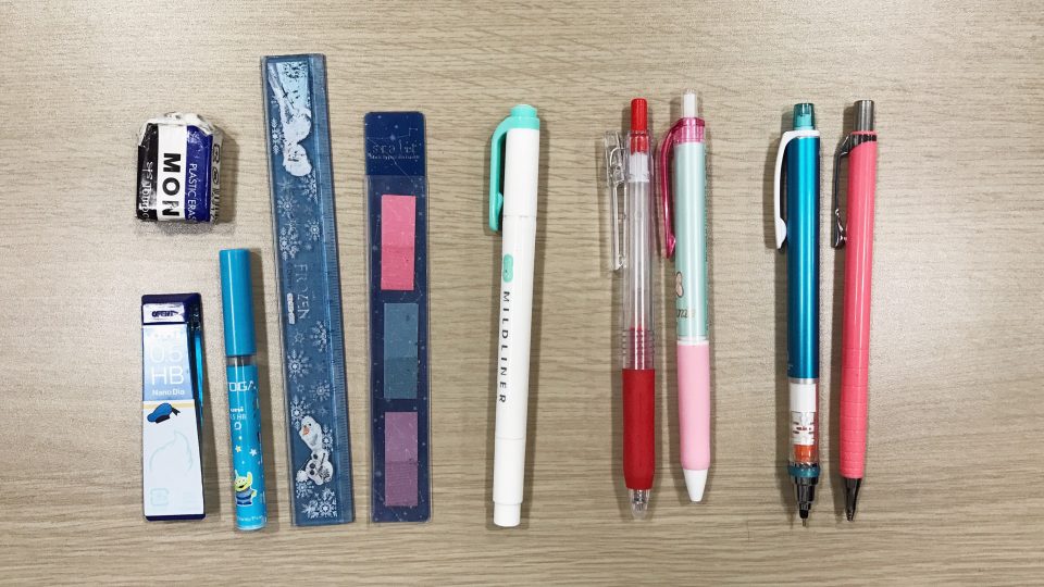女子 筆箱 の 中身 頭 いい 筆箱の中身の色を統一！ ピンクや白、青などシンプルでおしゃれに整理しよう！